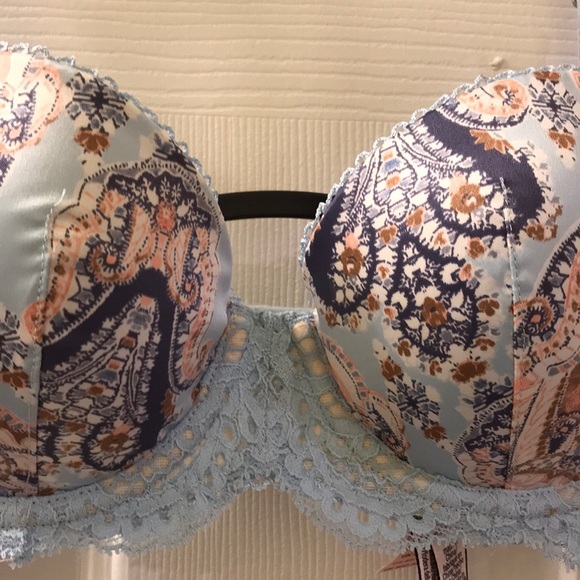 COPY - 💖 Victoria’s Secret Dream Angels Lined Dem… - Picture 4 of 5